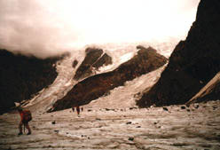 Фото 24. На леднике Пр.Маашей.